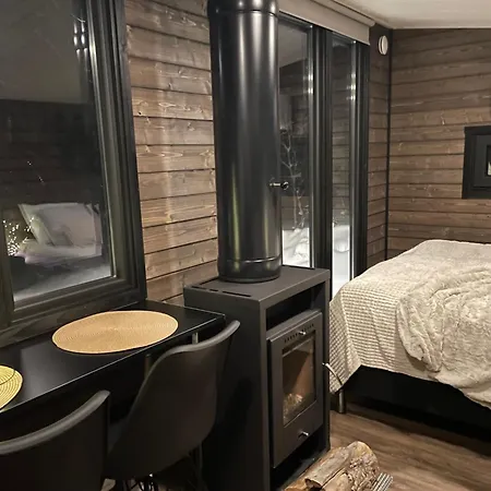 Tunnelmallinen Ja Ihana Moekki Rovaniemi